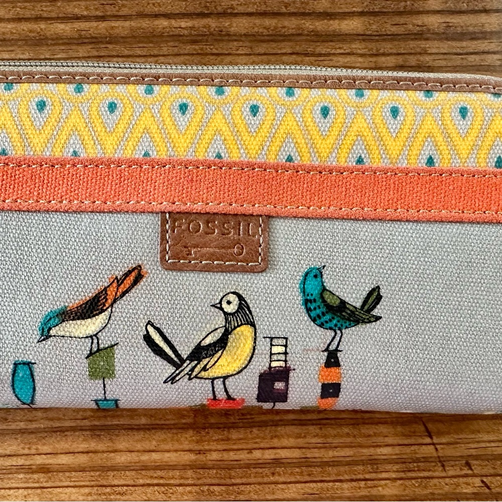 Fossil Multicolor Bird Pattern Wallet